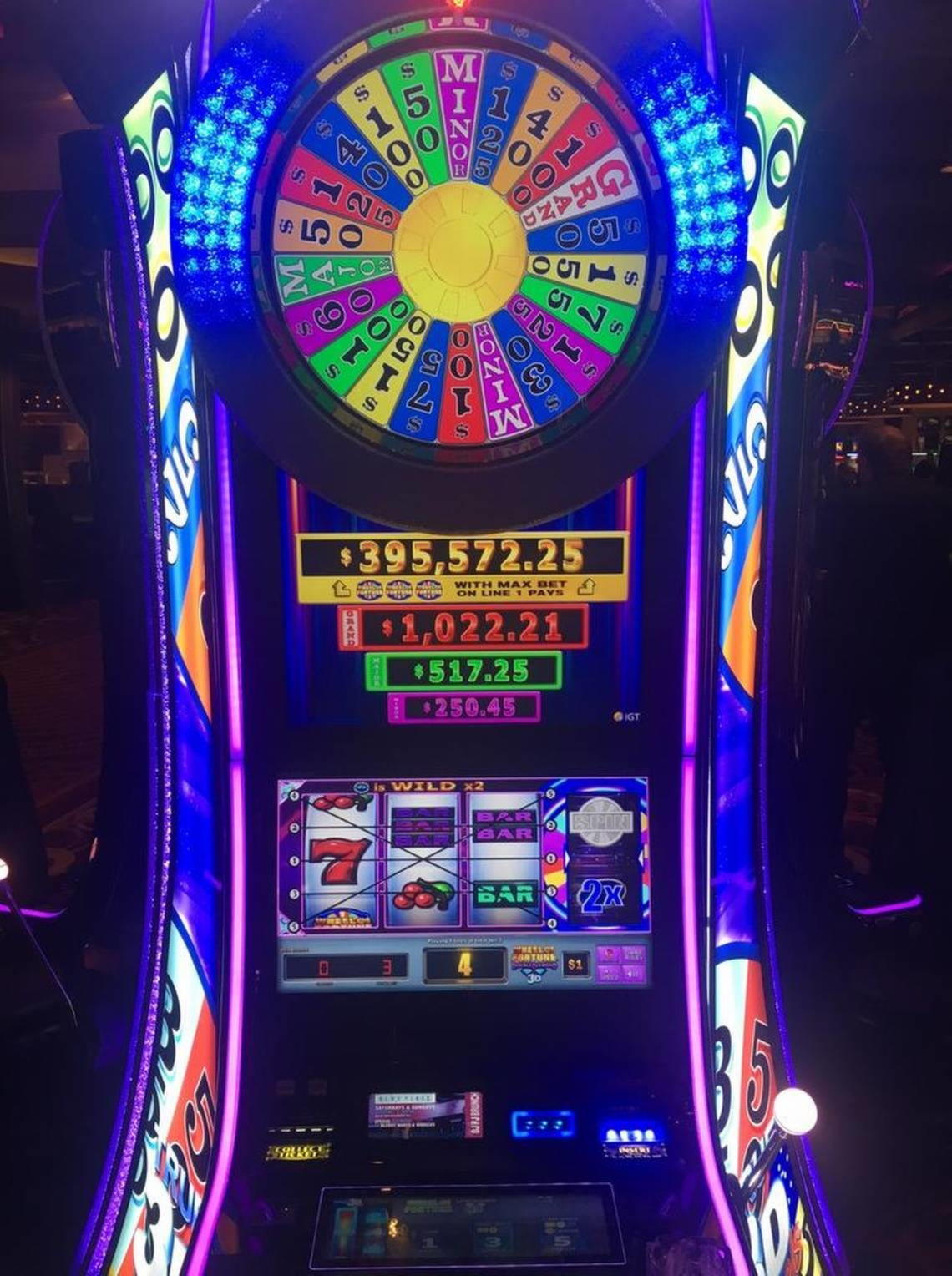 215 Free casino spins at Magic Red Casino