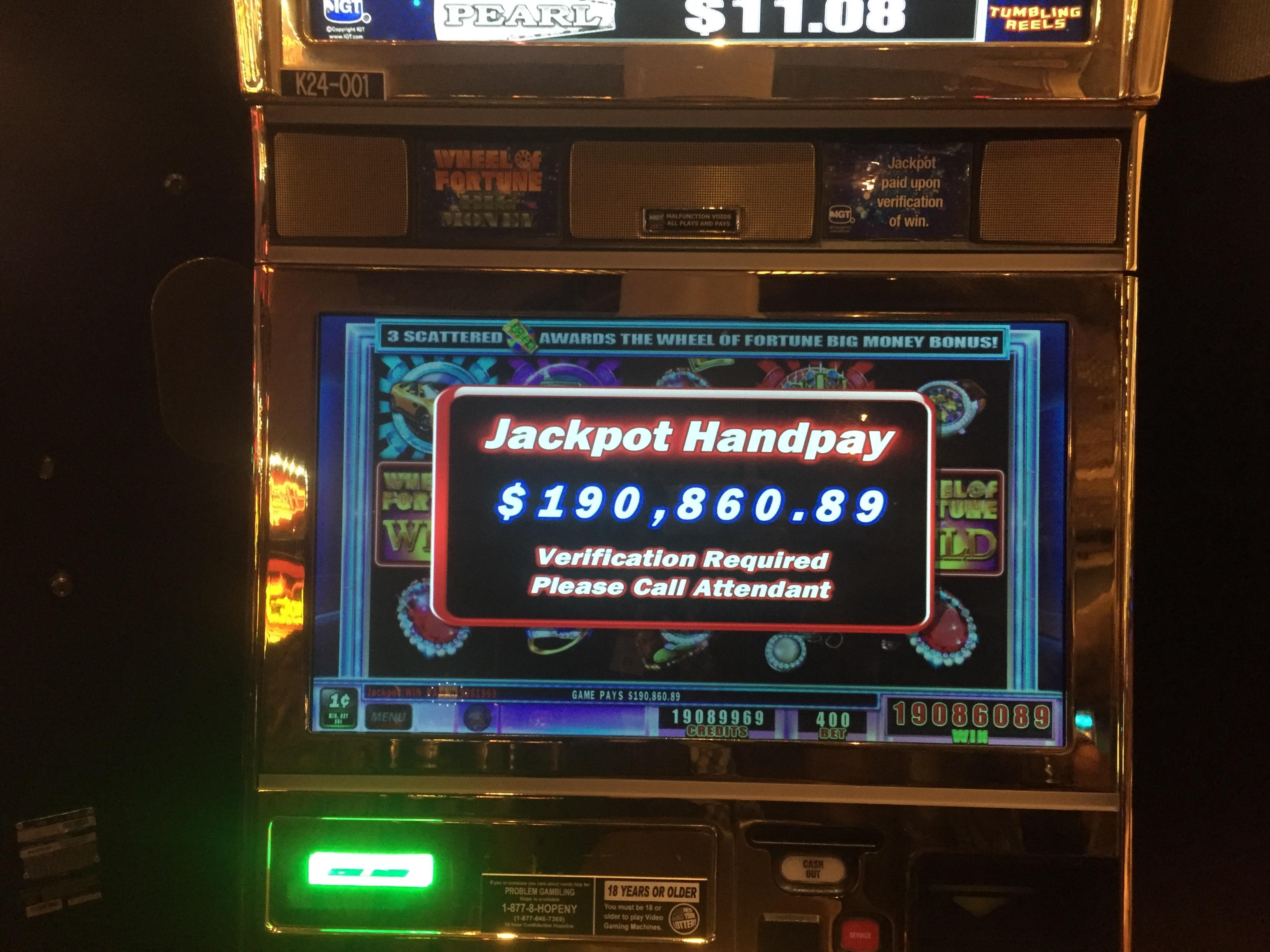 EUR 200 Casino chip at Spinit Casino