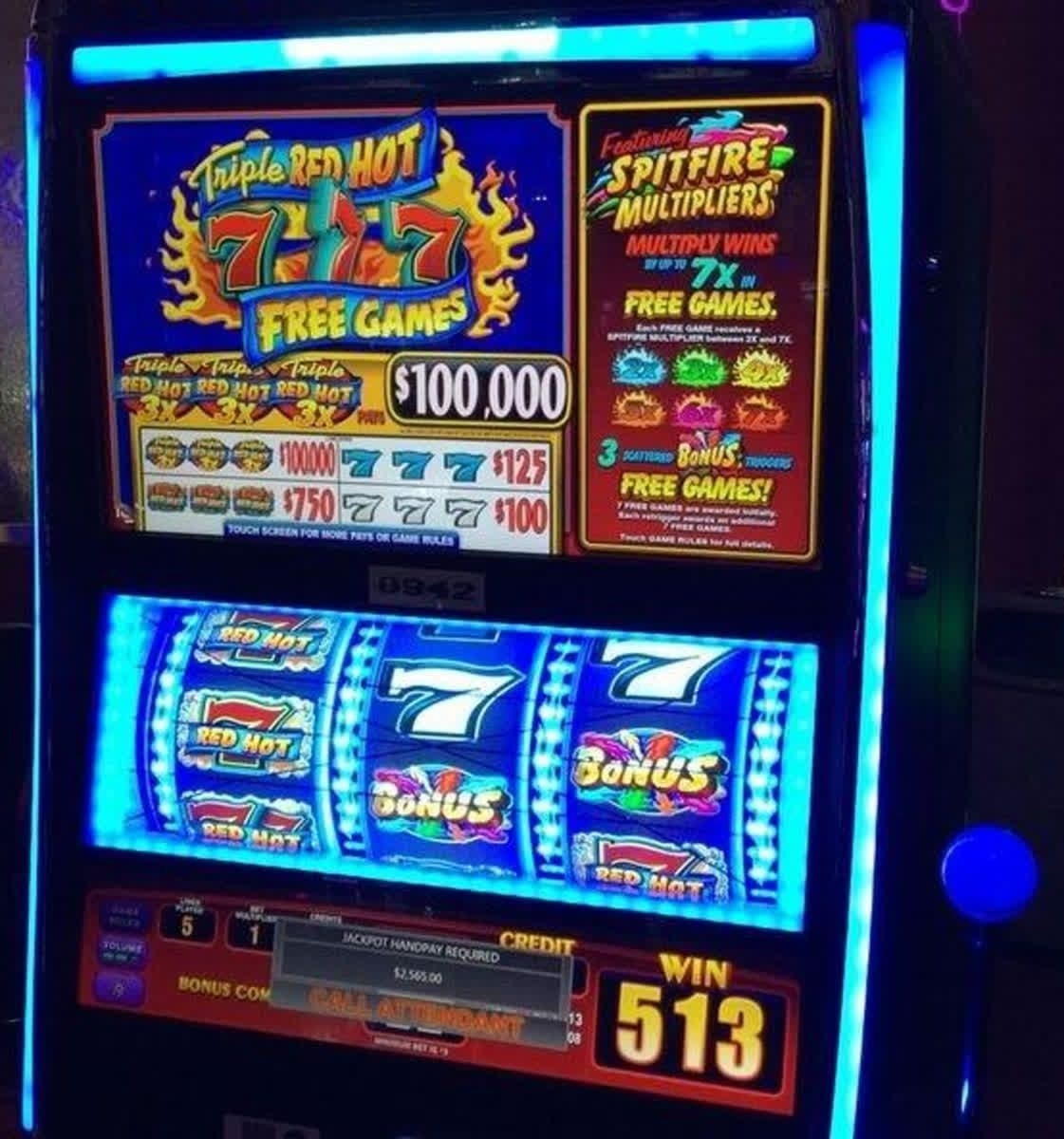 £170 FREE CHIP CASINO at Royal Panda Casino