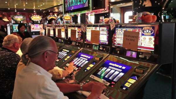 270 Free spins no deposit at Casino Shadowbet