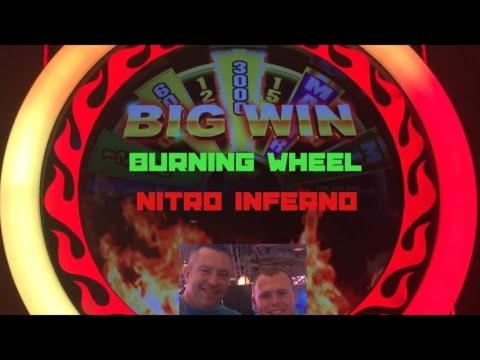 $175 Mobile freeroll slot tournament at Vegas Hero Casino