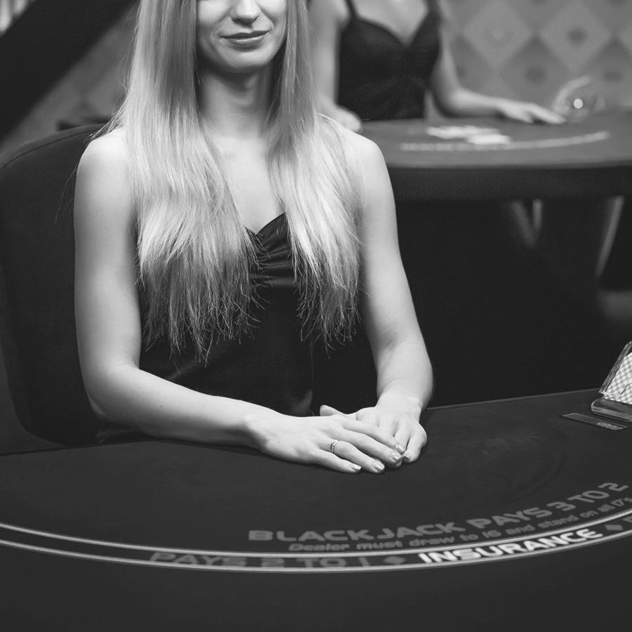 EUR 415 Free chip at Genesis Casino