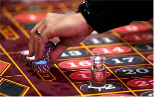 205 FREE Spins at Wix Stars Casino