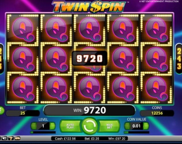 €775 Daily freeroll slot tournament at Sloty Casino