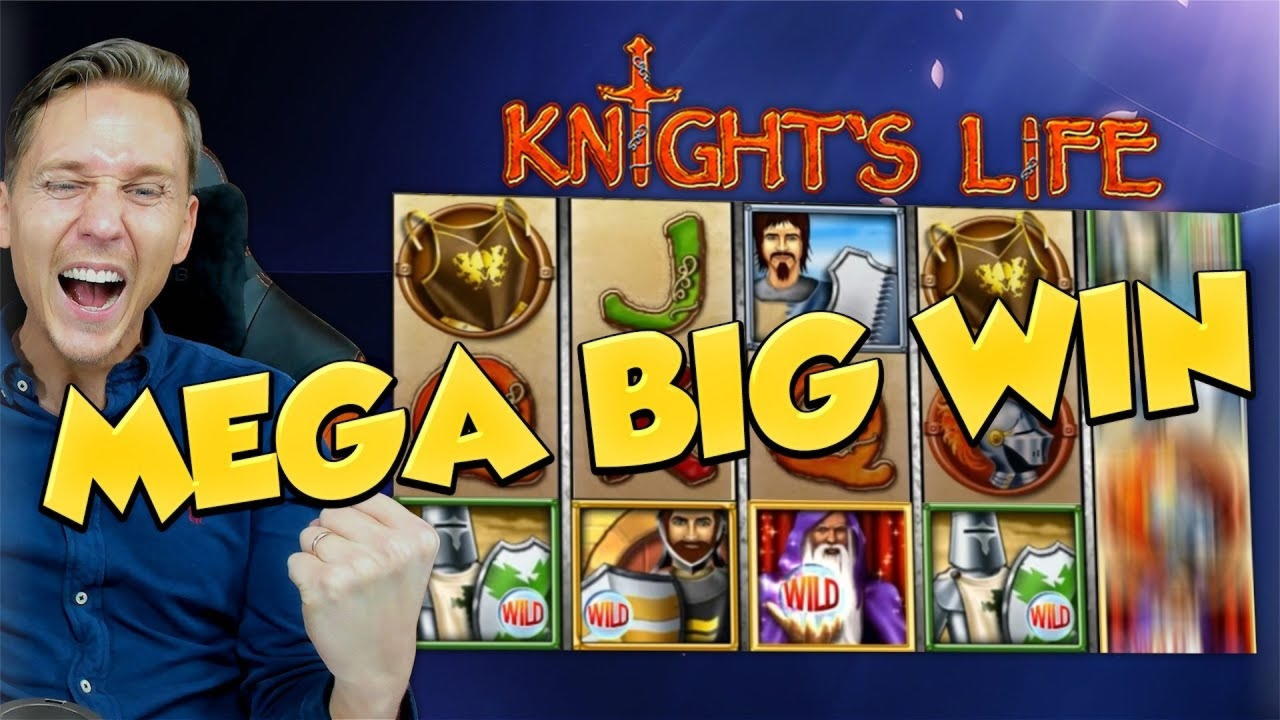 €475 Daily freeroll slot tournament at Magic Red Casino