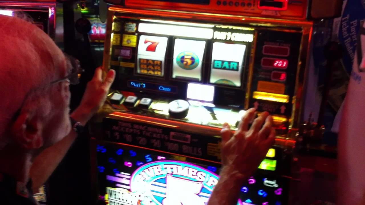 €99 free chip at Guts Casino