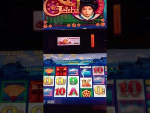 EUR 425 Free Chip at CasiPlay Casino