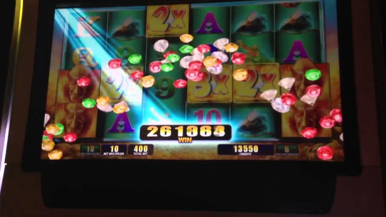 120 FREE Spins at Hopa Casino