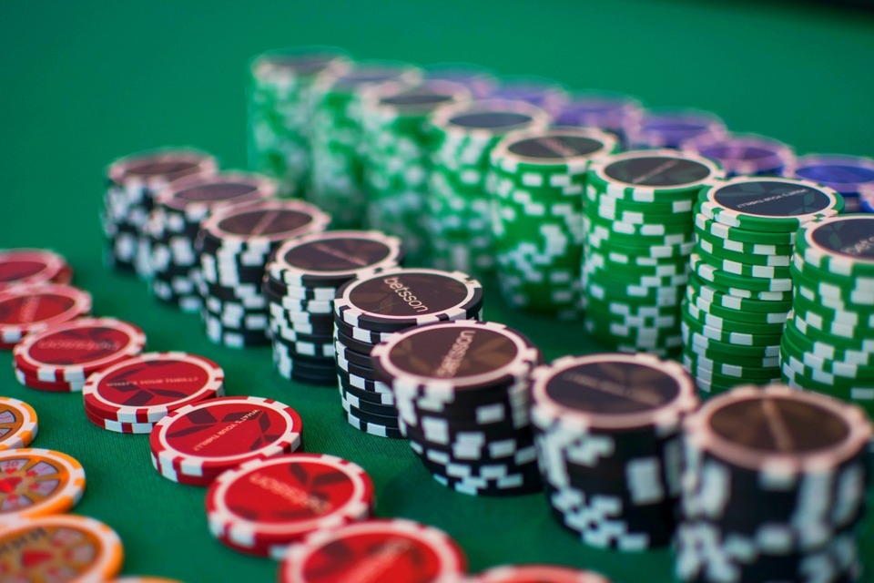 235 Free spins no deposit casino at CasiPlay Casino