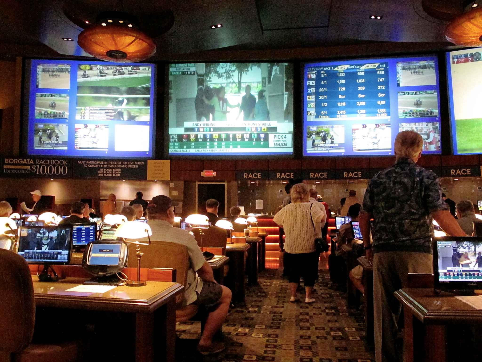 290 Free spins no deposit at Guts Casino