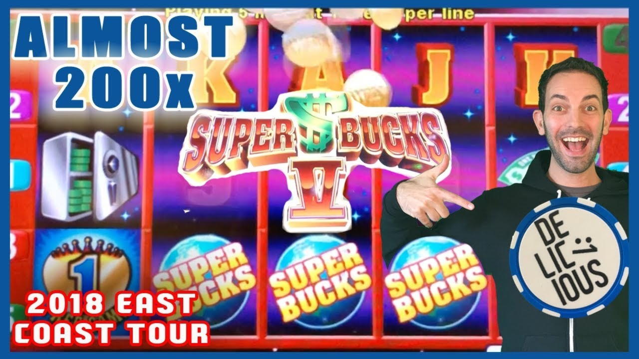 €205 Daily freeroll slot tournament at Magic Red Casino