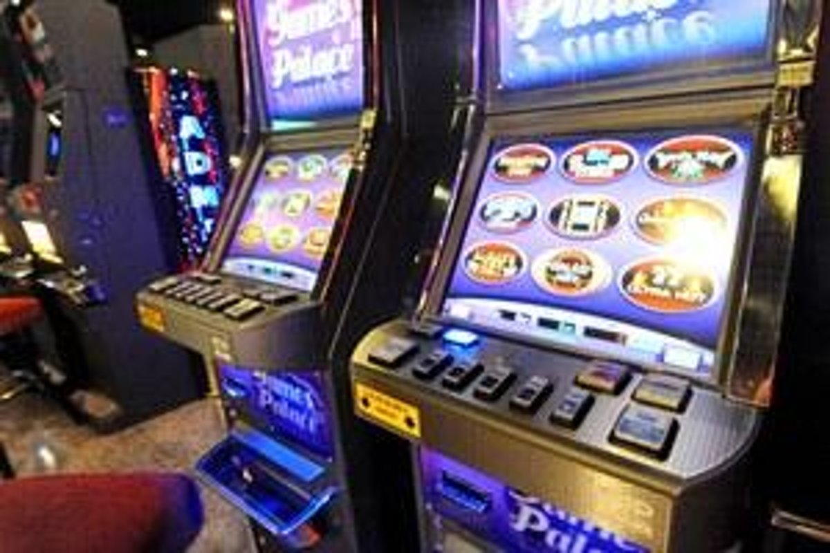 355% Best signup bonus casino at CasiPlay Casino