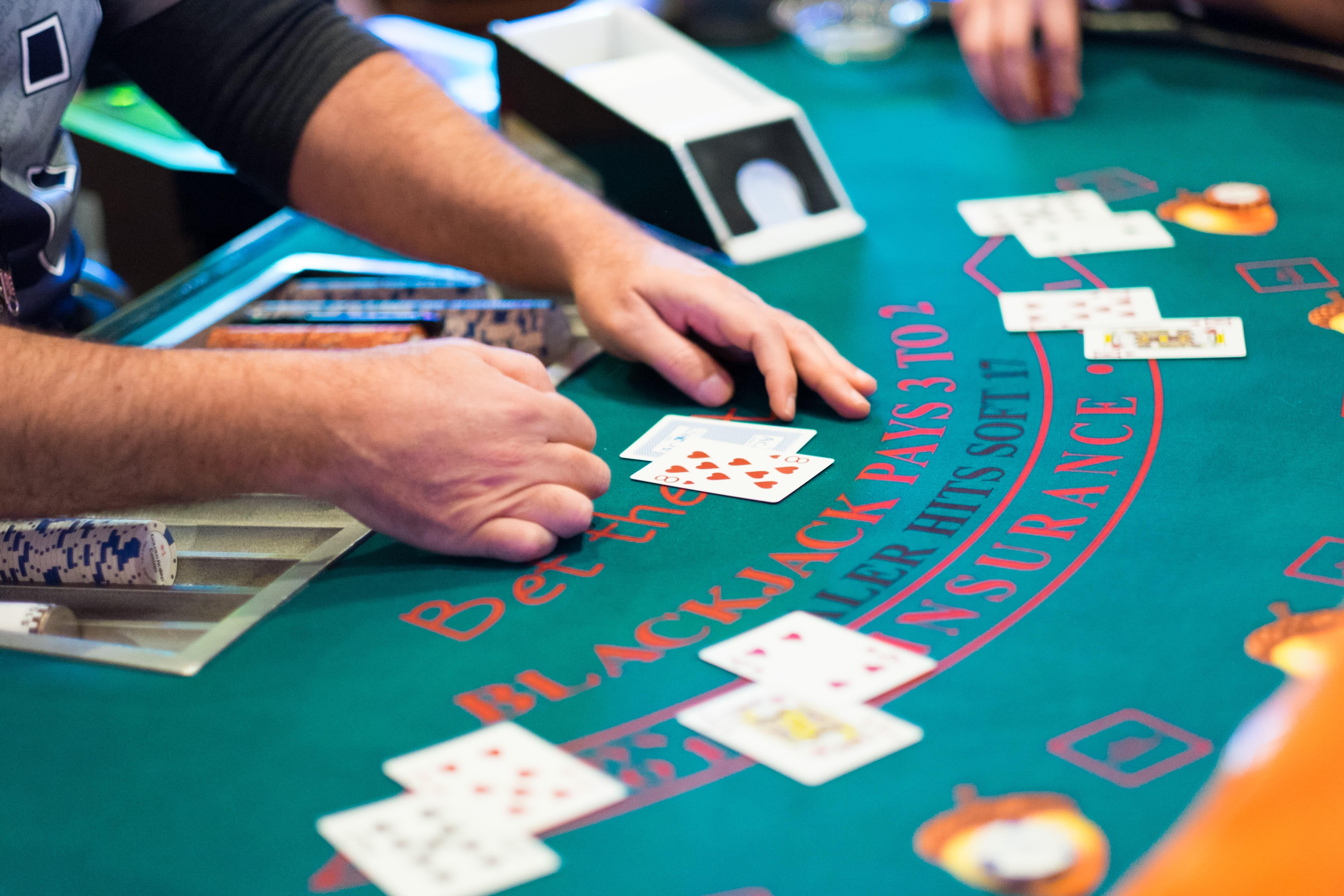 250 Loyalty Free Spins! at Dunder Casino
