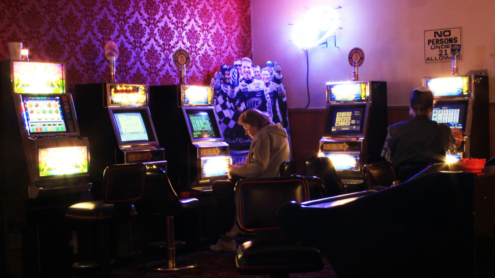 295 Free Spins Casino at Guts Casino