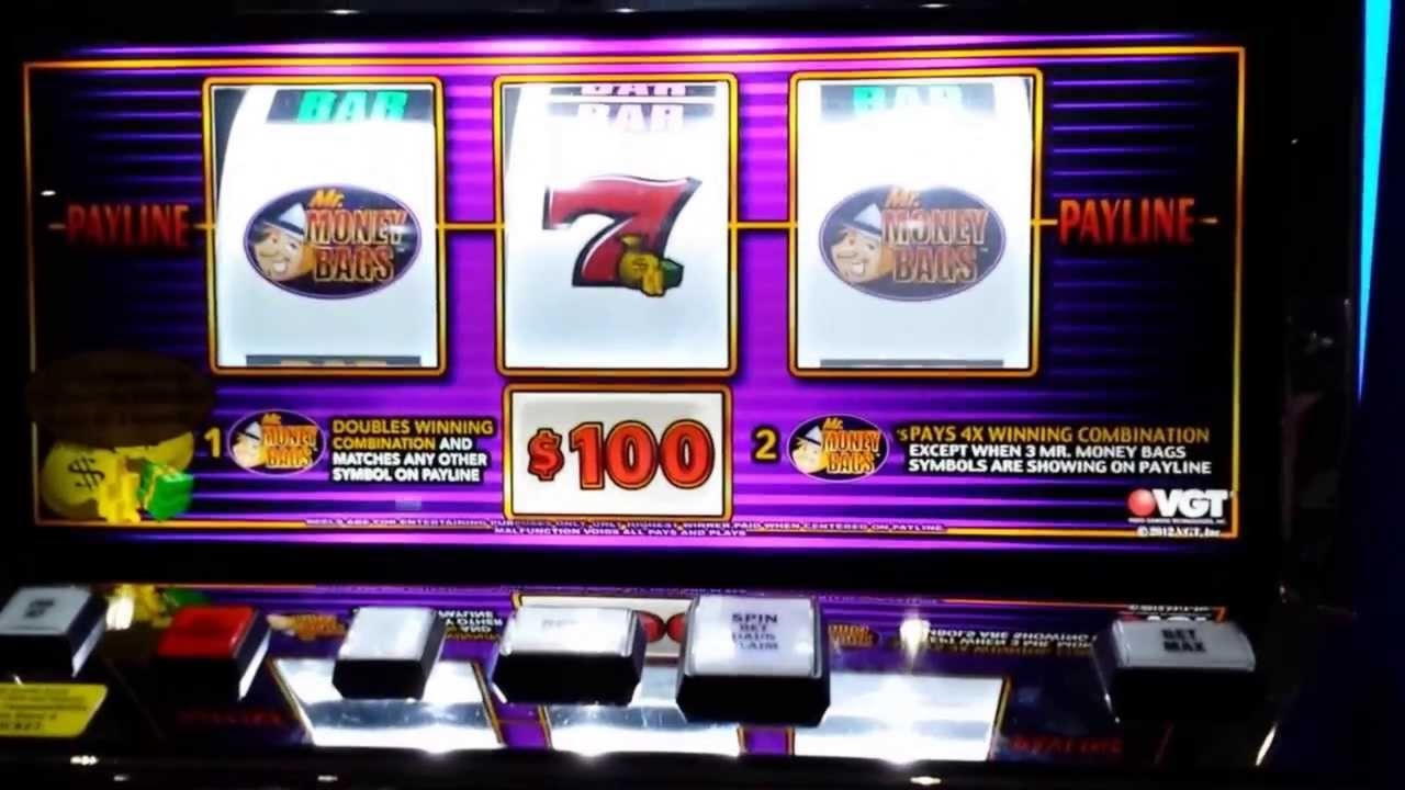 220 free casino spins at Royal Panda Casino