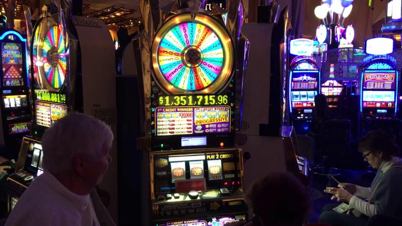 100 FREE SPINS at Spinit Casino