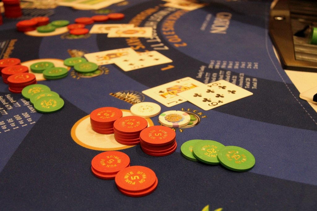 EUR 670 FREE CASINO CHIP at Genesis Casino