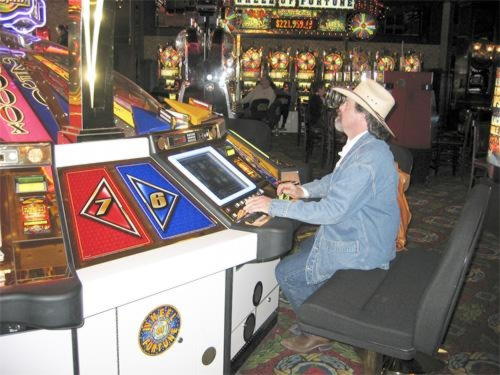 Eur 885 Casino Tournament at CasiPlay Casino