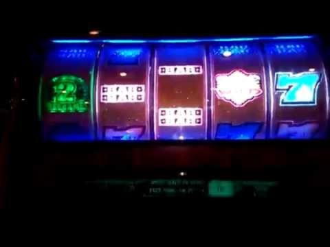 €225 NO DEPOSIT at Vegas Hero Casino