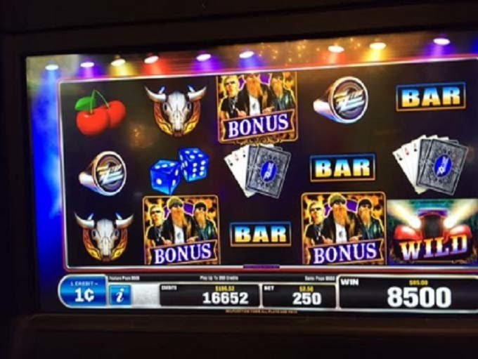 EUR 1145 NO DEPOSIT BONUS CODE at Royal Panda Casino