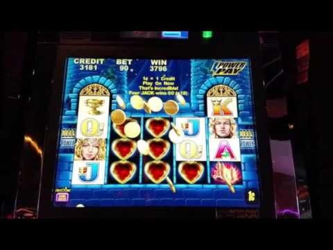 EUR 345 free chip at CasiPlay Casino