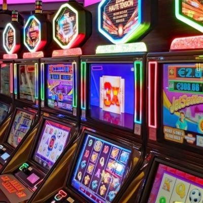 290 Loyalty Free Spins! at Royal Panda Casino