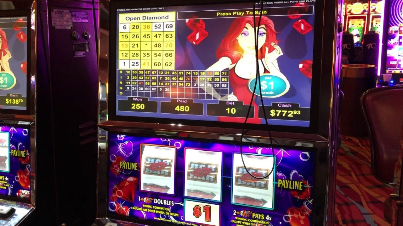 890% Welcome Bonus at Royal Panda Casino